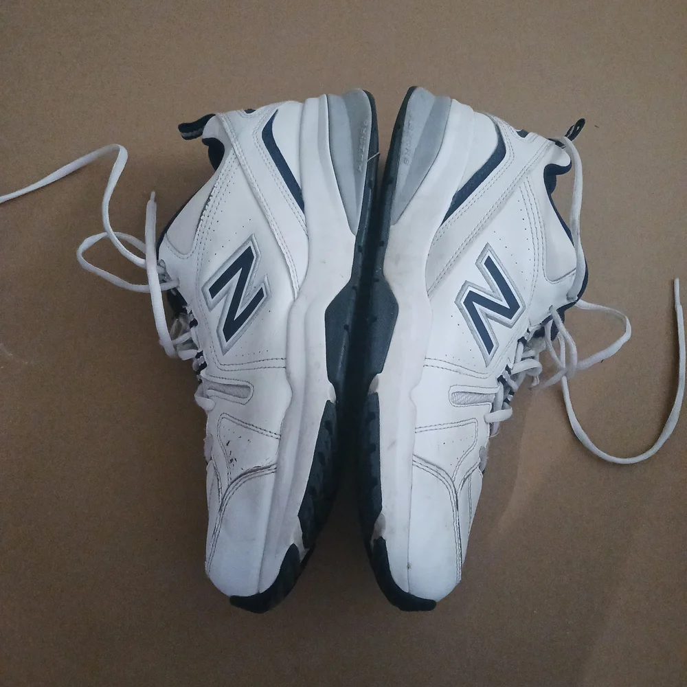 New Balance 608 Men's Sneakers  Runnig Shoes White Black Good Conditions SZ 12